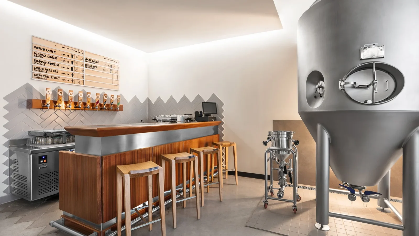 imgi_8_Coldkit-Cervejaria-Beer-Brewery-02-w